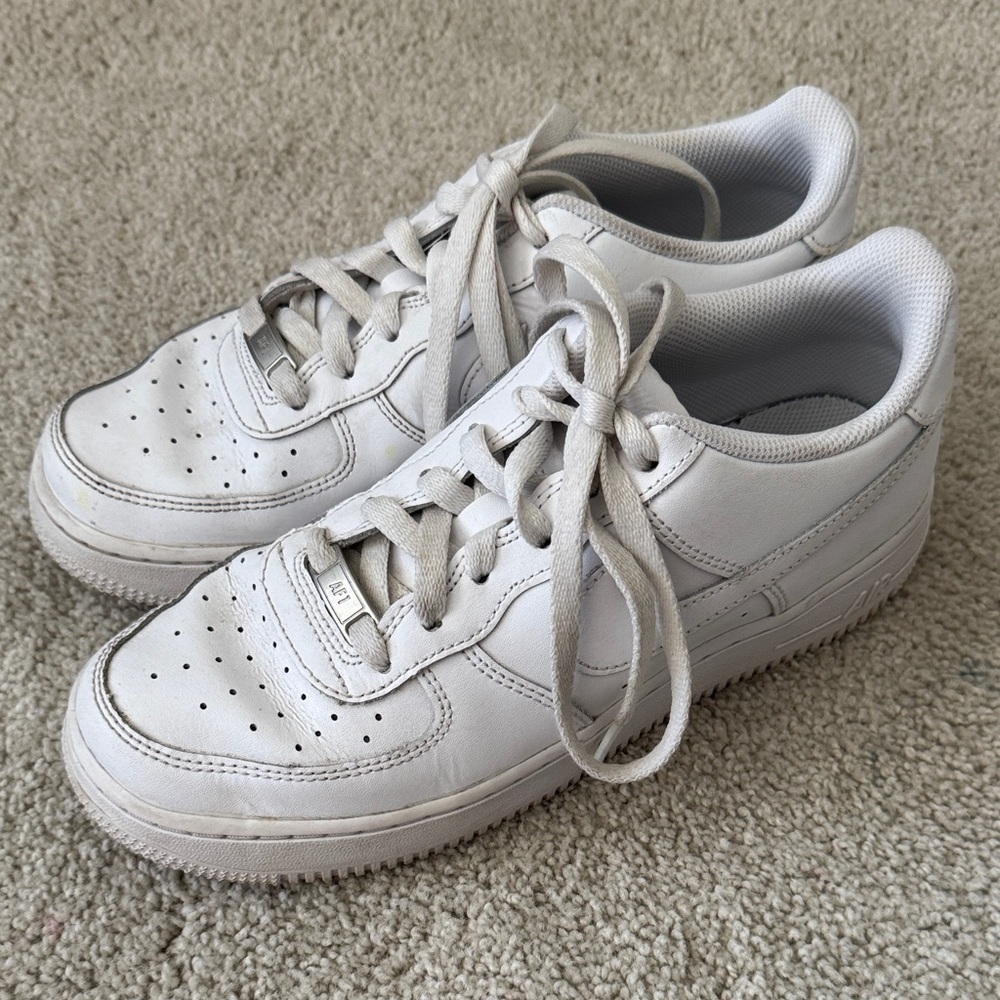 Nike Kids White Air Force 1 Sneakers